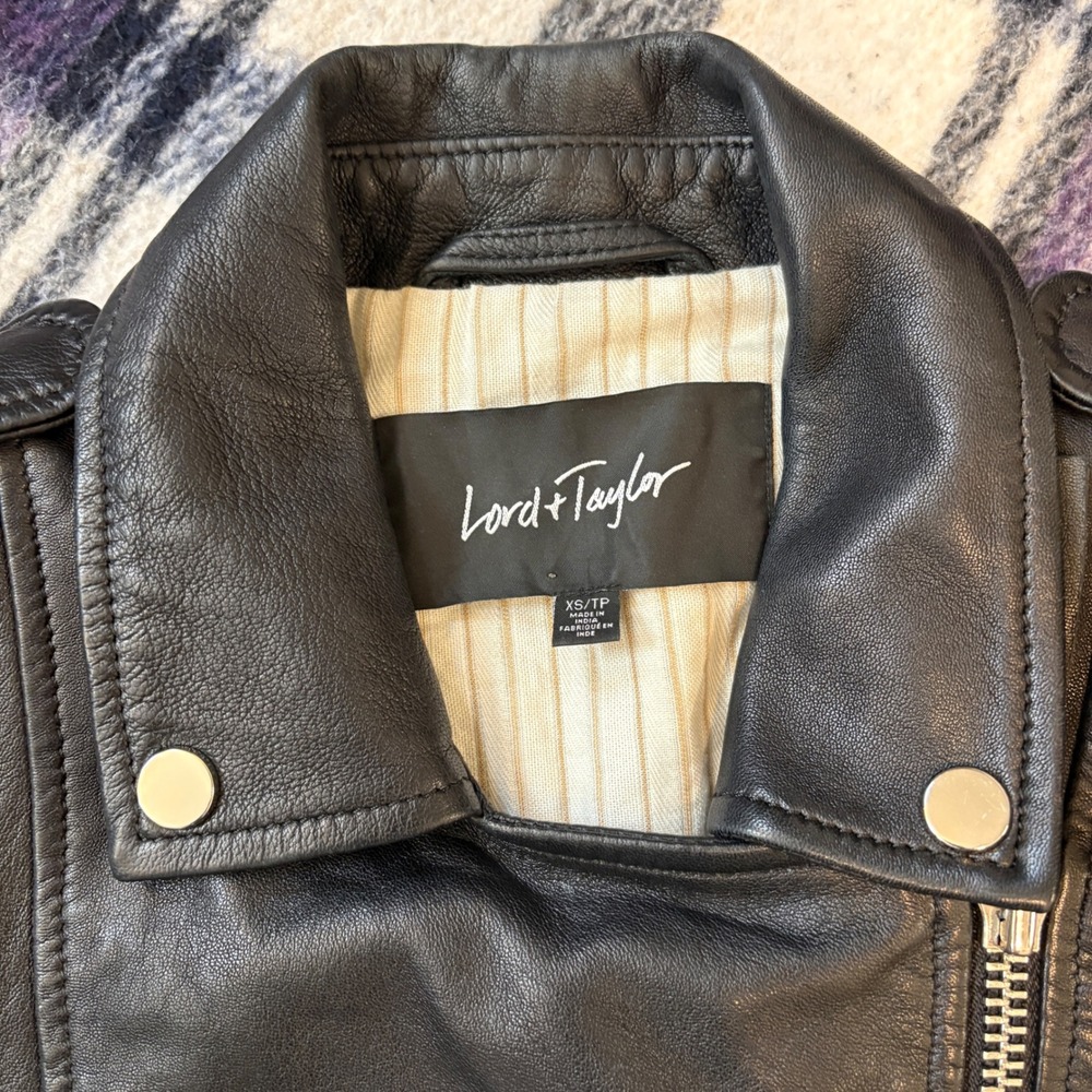 Vtg Lord & Taylor Women's Lamb Leather Biker Jacket Black Sz XS Moto  Zipper - Picture 4 of 9